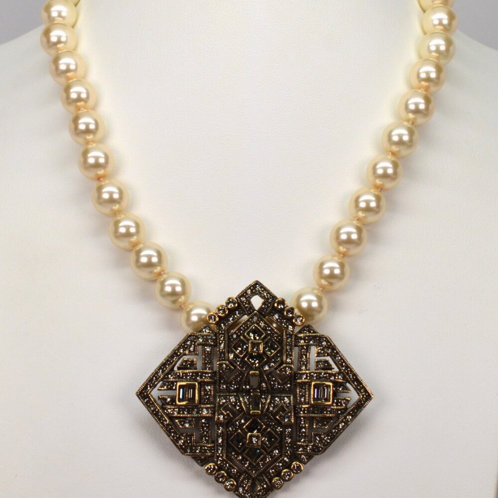 Heidi Daus Faux Pearl Necklace w Removable Art Deco Brooch Enhancer NEW IN BOX